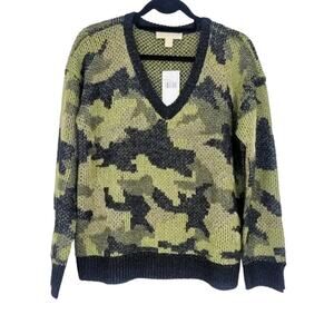 Michael Michael Kors V-Neck Camouflage Pullover Long Sleeve Sweater Size Medium